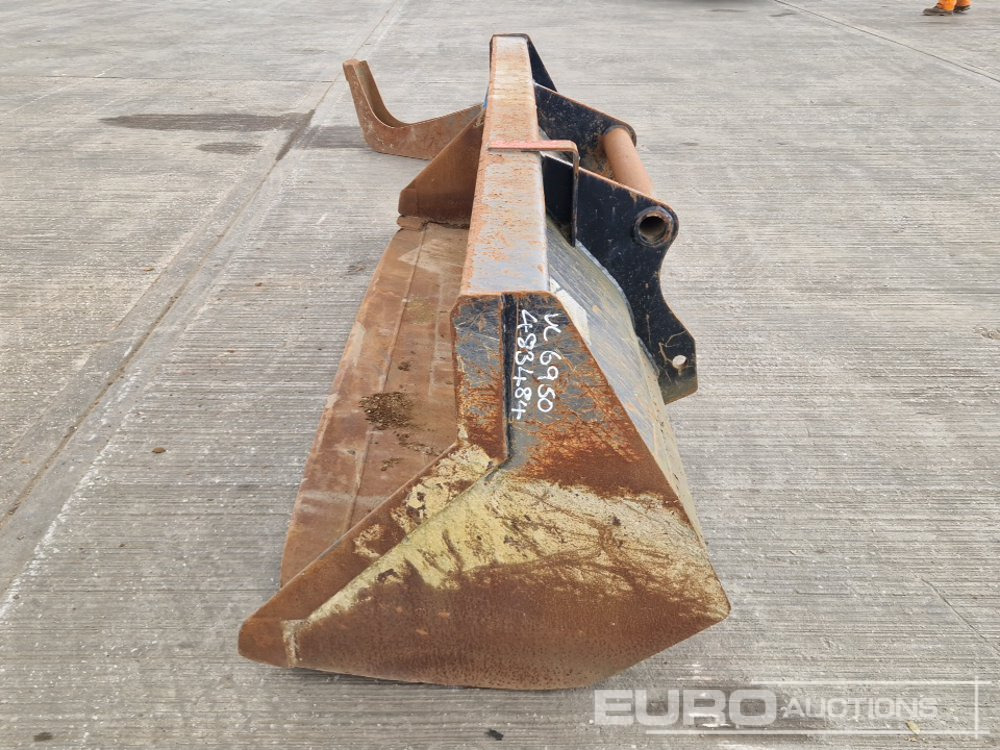 Manitou 96" Loading Bucket to suit Telehandler - Schaufel: das Bild 2 Manitou 96" Loading Bucket to suit Telehandler - Schaufel: das Bild 2
