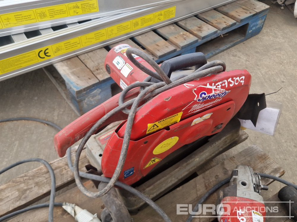 Baugeräte Milwaukee 110 Volt Cut Off Saw, 110 Vot Grinder, 110 Volt Hammer Drill (2 of), 110 Volt Hand Held Breaker: das Bild 9