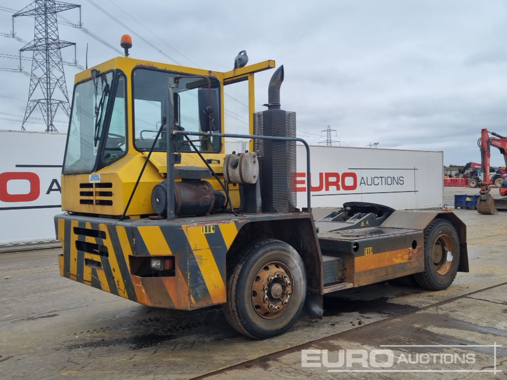 Mol YT200 - Terminaltraktor: das Bild 1 Mol YT200 - Terminaltraktor: das Bild 1