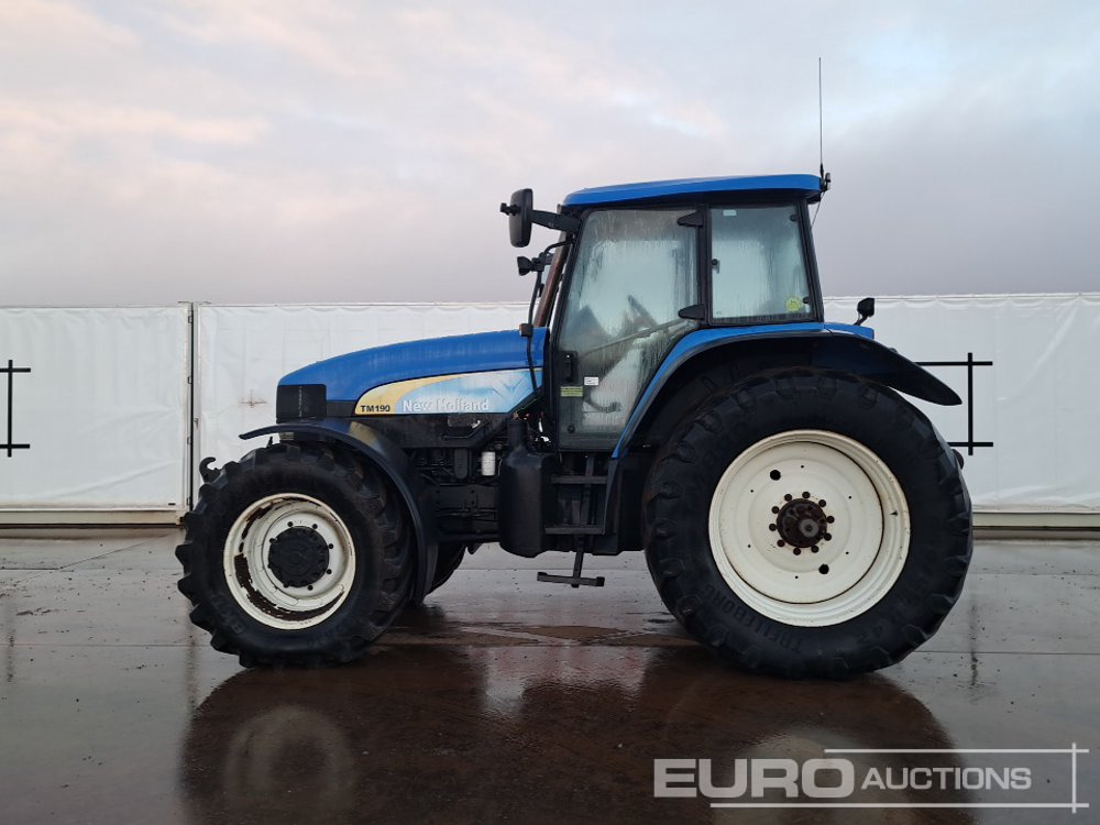 New Holland TM190 - Traktor: das Bild 2 New Holland TM190 - Traktor: das Bild 2