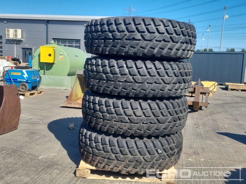 Nokian 440/80-R30 Tyres (4 of) - Reifen: das Bild 4 Nokian 440/80-R30 Tyres (4 of) - Reifen: das Bild 4