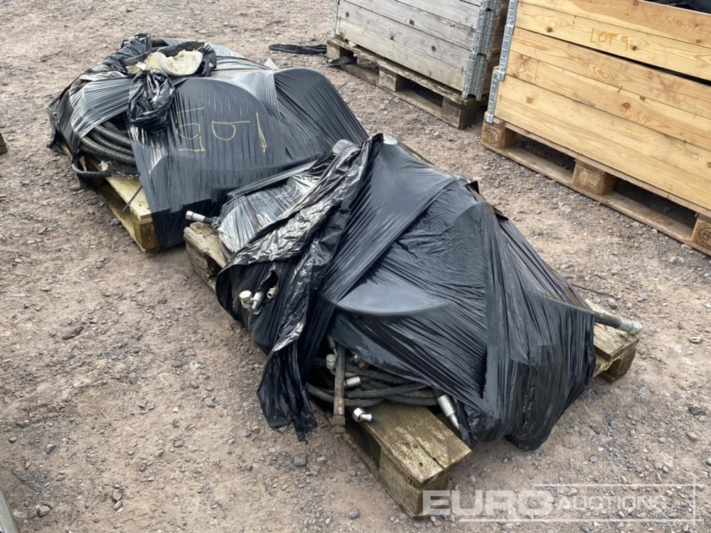 Pallet of Hydraulic Hoses (2 of) - Baugeräte: das Bild 5 Pallet of Hydraulic Hoses (2 of) - Baugeräte: das Bild 5