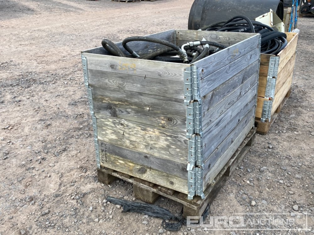 Pallet of Hydraulic Hoses (2 of) - Baugeräte: das Bild 1 Pallet of Hydraulic Hoses (2 of) - Baugeräte: das Bild 1