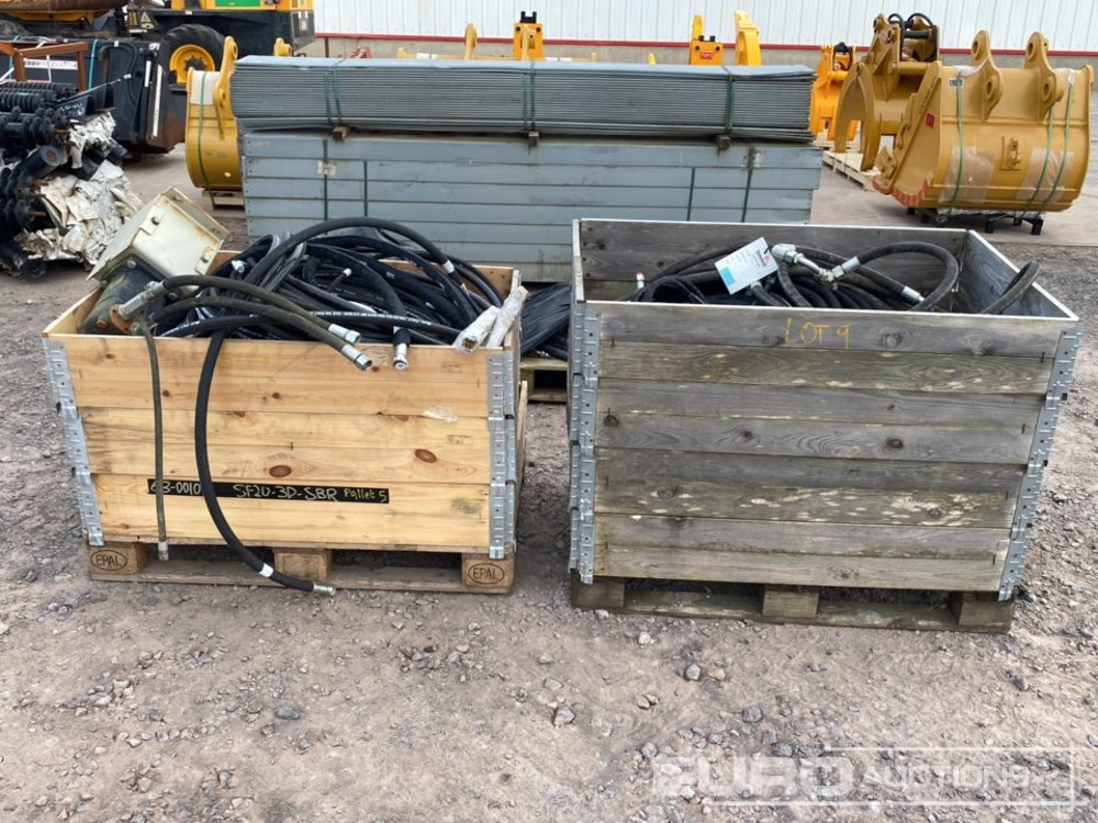 Pallet of Hydraulic Hoses (2 of) - Baugeräte: das Bild 5 Pallet of Hydraulic Hoses (2 of) - Baugeräte: das Bild 5