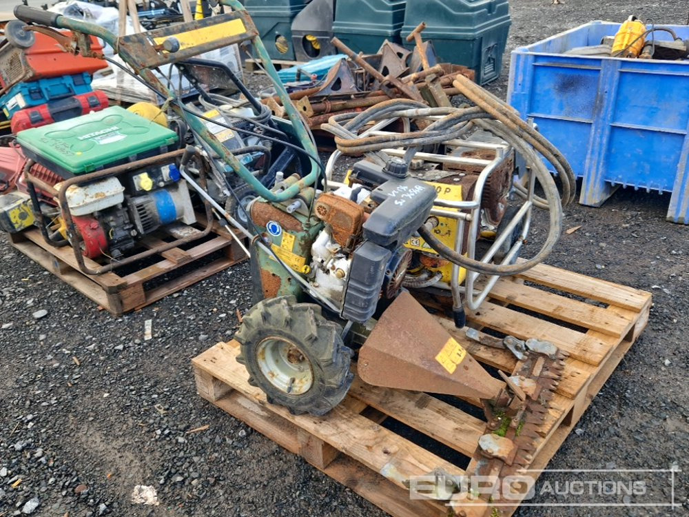 Petrol Rough Cut Mower, Atlas Copco Petrol Power Pack (2 of) - Baugeräte: das Bild 4 Petrol Rough Cut Mower, Atlas Copco Petrol Power Pack (2 of) - Baugeräte: das Bild 4