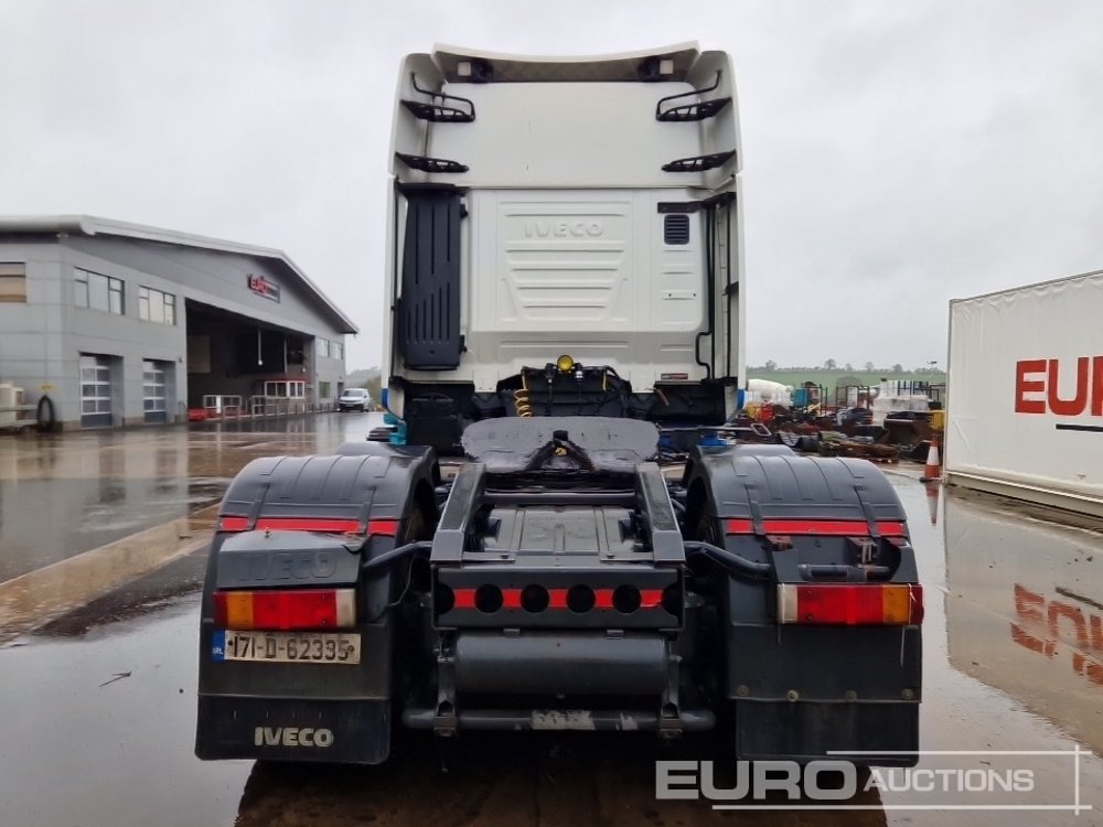 Iveco 460 STRALIS - Sattelzugmaschine: das Bild 4 Iveco 460 STRALIS - Sattelzugmaschine: das Bild 4