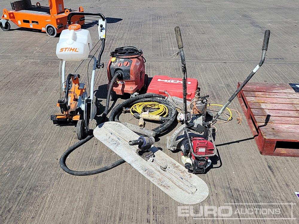 Stihl Quick Cut Saw Trolley, 110Volt Concrete Poker, 110Volt Submersible Water Pump, Pneumatic Scabbler, Concrete Float, Hilti 110Volt Vacuum, Hilti Battery Nail Gun, Petrol Concrete Screed Drive Unit - Baugeräte: das Bild 4 Stihl Quick Cut Saw Trolley, 110Volt Concrete Poker, 110Volt Submersible Water Pump, Pneumatic Scabbler, Concrete Float, Hilti 110Volt Vacuum, Hilti Battery Nail Gun, Petrol Concrete Screed Drive Unit - Baugeräte: das Bild 4