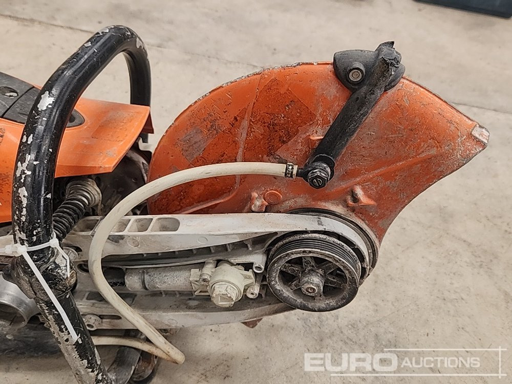 Stihl TS410 - Asphalttechnik: das Bild 5 Stihl TS410 - Asphalttechnik: das Bild 5