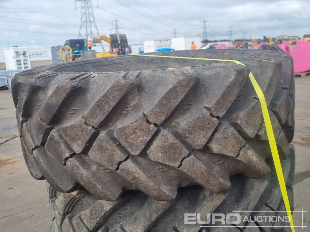 Supreme 11.5/80-15.3 Tyre (4 of) - Reifen: das Bild 5 Supreme 11.5/80-15.3 Tyre (4 of) - Reifen: das Bild 5