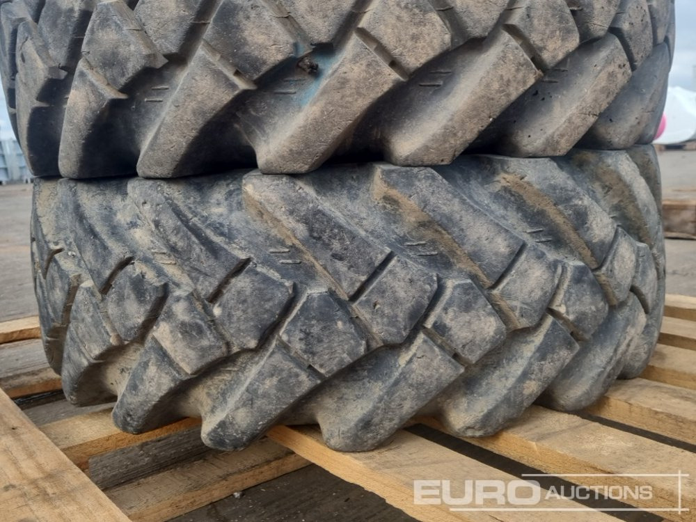 Reifen Supreme 11.5/80-15.3 Tyre (4 of): das Bild 11