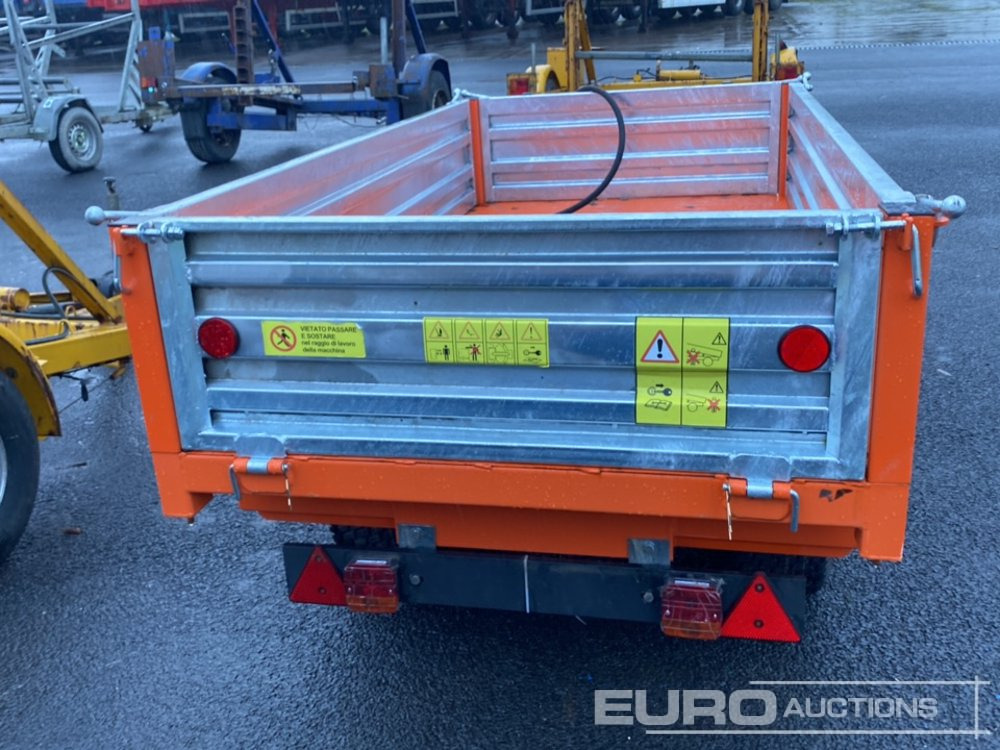 Unused 8'x4' 3 Way Twin Axle Hydraulic Tipping Trailer - Landwirtschaftlicher Anhänger: das Bild 3 Unused 8'x4' 3 Way Twin Axle Hydraulic Tipping Trailer - Landwirtschaftlicher Anhänger: das Bild 3