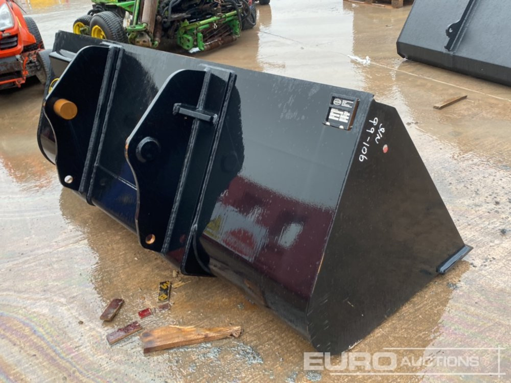 Unused 90" Strickland Front Loading Bucket to suit Manitou Telehandler - Schaufel: das Bild 3 Unused 90" Strickland Front Loading Bucket to suit Manitou Telehandler - Schaufel: das Bild 3