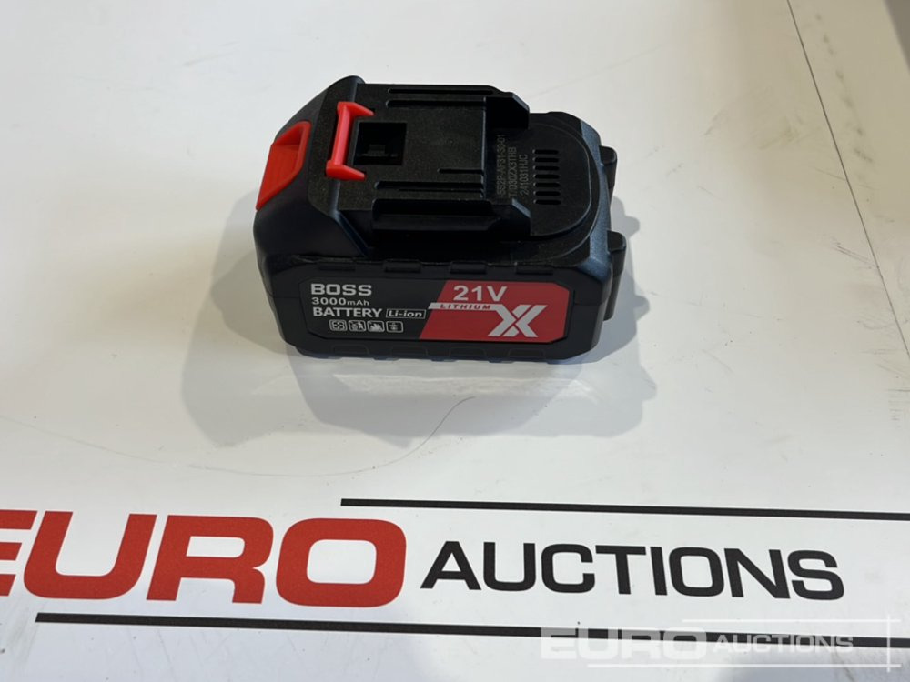 Baugeräte Unused Boss 21 Volt Lithium Battery Cordless Grease Gun, 2 Batteries, Charger, Case, Shoulder Strap, Extension Pieces and Fittings: das Bild 7 Baugeräte Unused Boss 21 Volt Lithium Battery Cordless Grease Gun, 2 Batteries, Charger, Case, Shoulder Strap, Extension Pieces and Fittings: das Bild 7