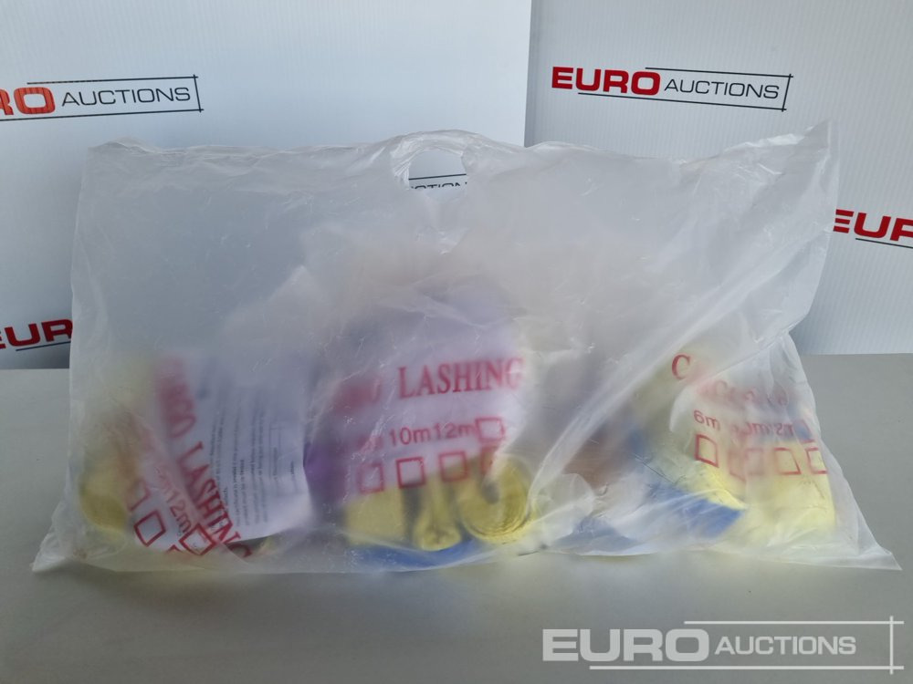 Unused Boss 4M x 50mm 5 Ton Ratchet Straps with Sling (4 of) - Werkstattgerät: das Bild 1 Unused Boss 4M x 50mm 5 Ton Ratchet Straps with Sling (4 of) - Werkstattgerät: das Bild 1