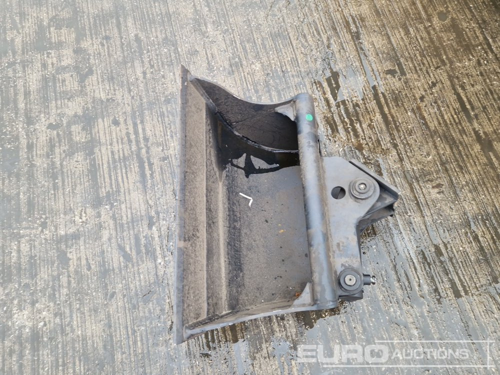 Unused Hard Life 28" Hydraulic Tilting Bucket - Schaufel: das Bild 2 Unused Hard Life 28" Hydraulic Tilting Bucket - Schaufel: das Bild 2