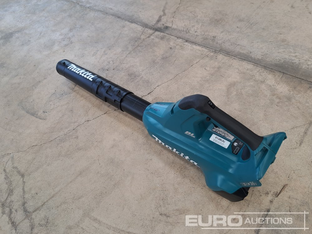 Unused Makita XBU02 36v (2x18v) XLT Cordless Blower (Body Only) - Baugeräte: das Bild 3 Unused Makita XBU02 36v (2x18v) XLT Cordless Blower (Body Only) - Baugeräte: das Bild 3