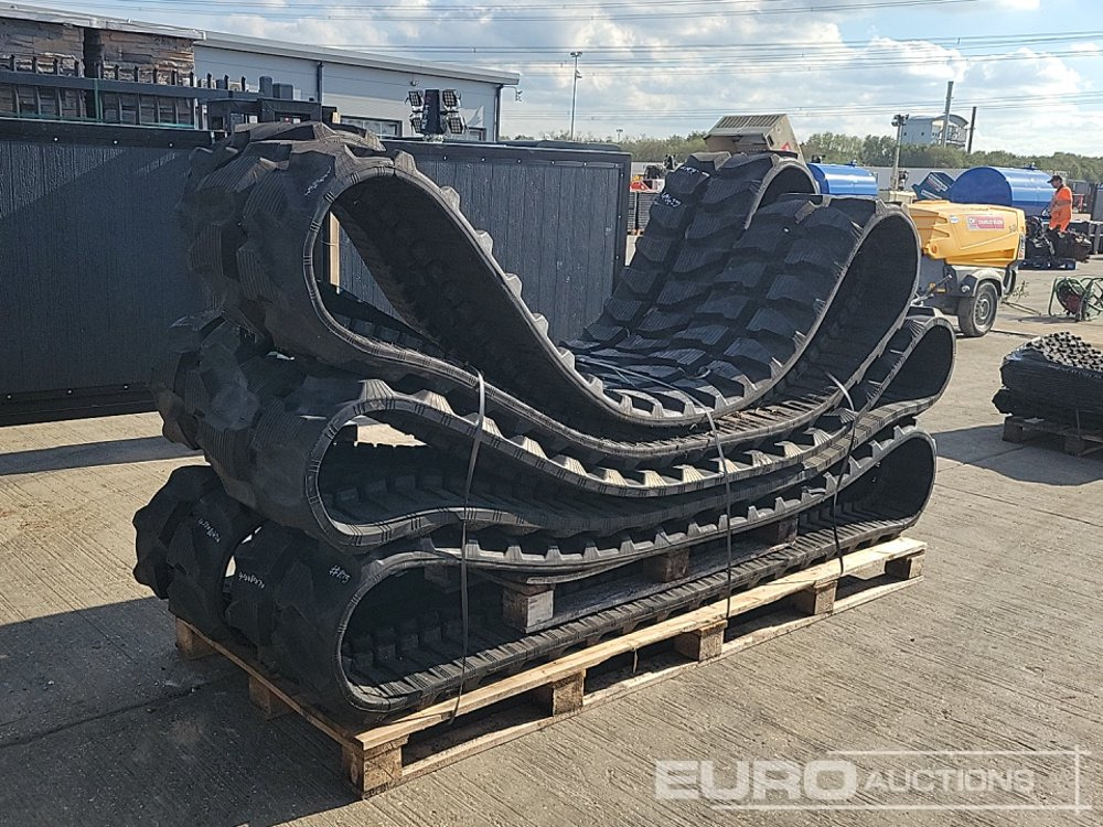 Unused Rubber Tracks to suit 8-9 Ton Excavator (6 of) - Reifen: das Bild 5 Unused Rubber Tracks to suit 8-9 Ton Excavator (6 of) - Reifen: das Bild 5