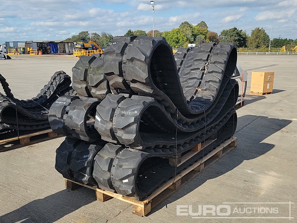 Unused Rubber Tracks to suit 8-9 Ton Excavator (6 of) - Reifen: das Bild 1 Unused Rubber Tracks to suit 8-9 Ton Excavator (6 of) - Reifen: das Bild 1