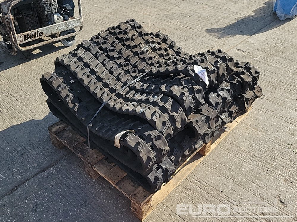 Unused Rubber Tracks to suit Micro Excavator (15 of) - Reifen: das Bild 5 Unused Rubber Tracks to suit Micro Excavator (15 of) - Reifen: das Bild 5