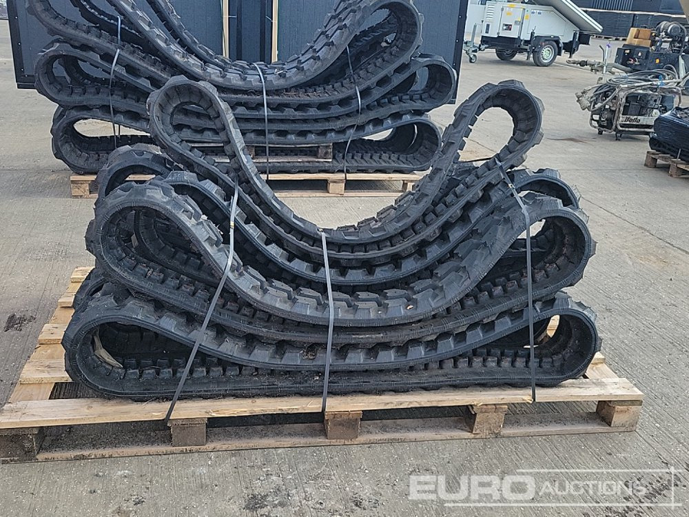 Unused Rubber Tracks to suit Mini Excavator (9 of) - Reifen: das Bild 2 Unused Rubber Tracks to suit Mini Excavator (9 of) - Reifen: das Bild 2