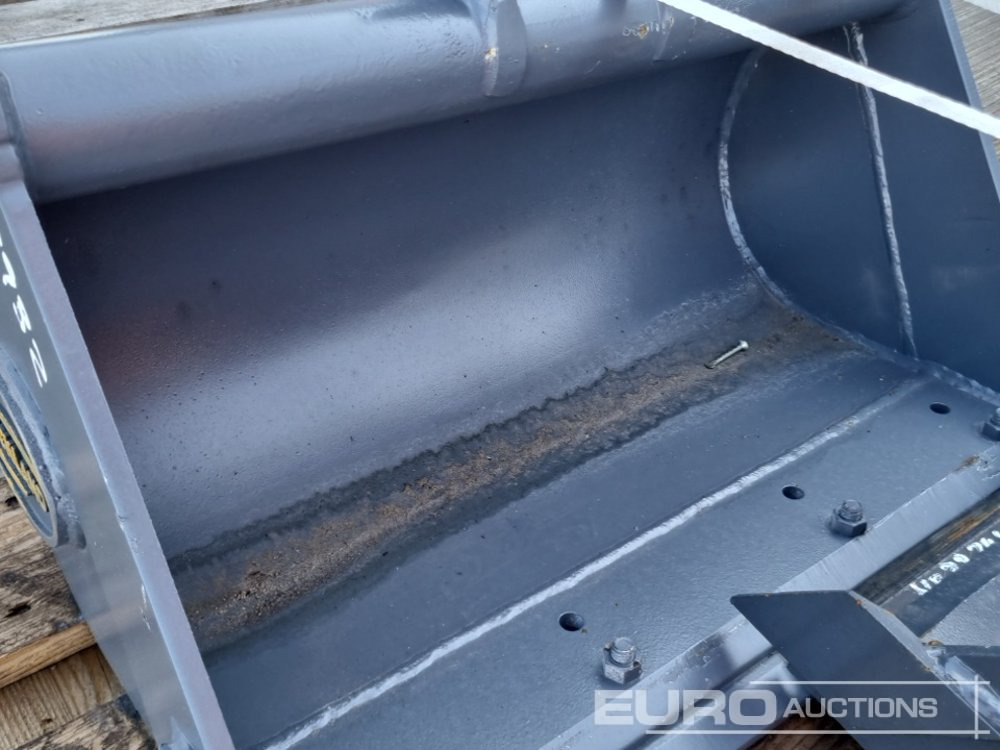Schaufel, Zustand - NEU Unused Strickland 24", 12" Digging Bucket 25mm Pin to suit Mini Excavator: das Bild 9