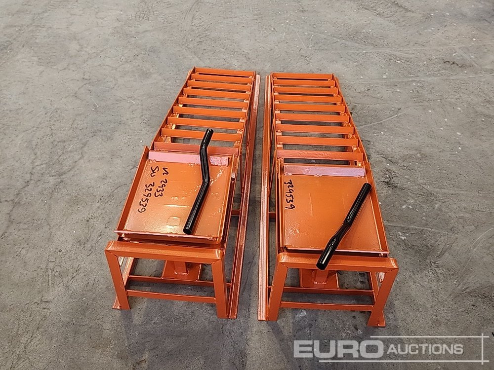 Unused TMUS 5 Ton Hydraulic Car Ramps - Werkstattgerät: das Bild 4 Unused TMUS 5 Ton Hydraulic Car Ramps - Werkstattgerät: das Bild 4