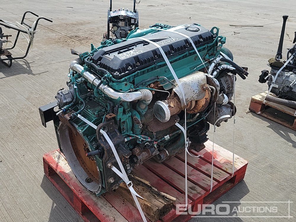 Volvo 6 Cylinder Engine - Motor: das Bild 1 Volvo 6 Cylinder Engine - Motor: das Bild 1