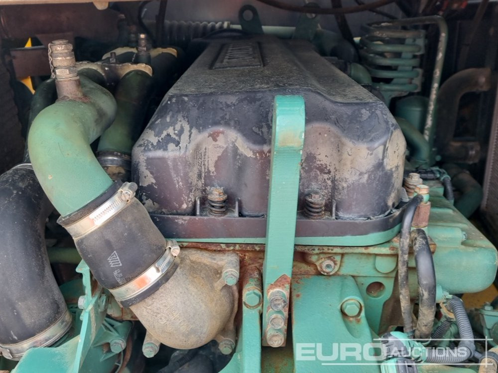 Knickgelenkter Dumper Volvo A30E: das Bild 19