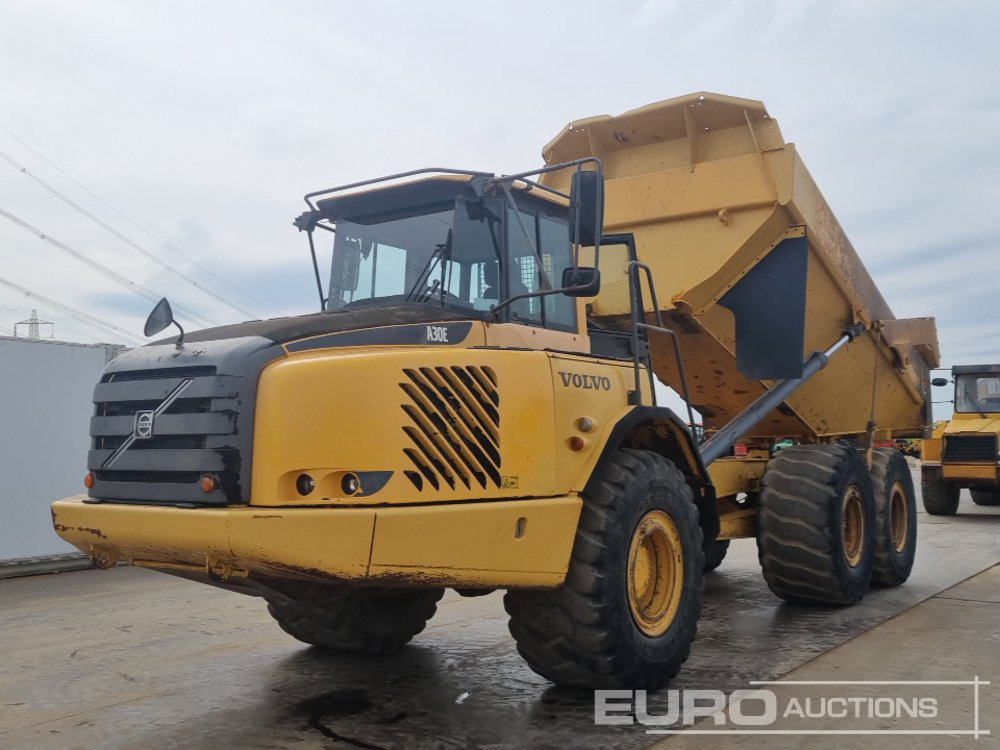 Knickgelenkter Dumper Volvo A30E: das Bild 9