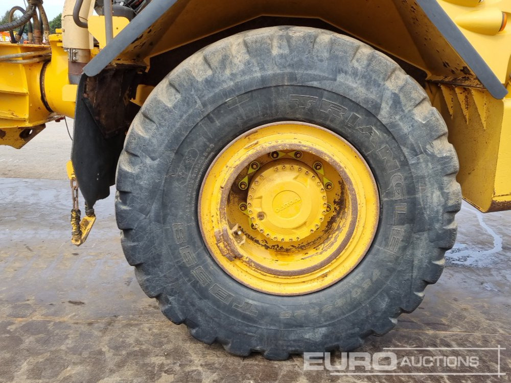 Knickgelenkter Dumper Volvo A30E: das Bild 17