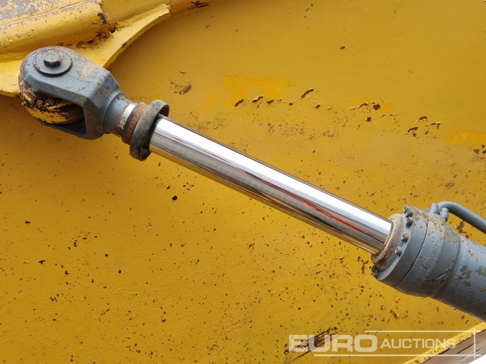 Knickgelenkter Dumper Volvo A30E: das Bild 30