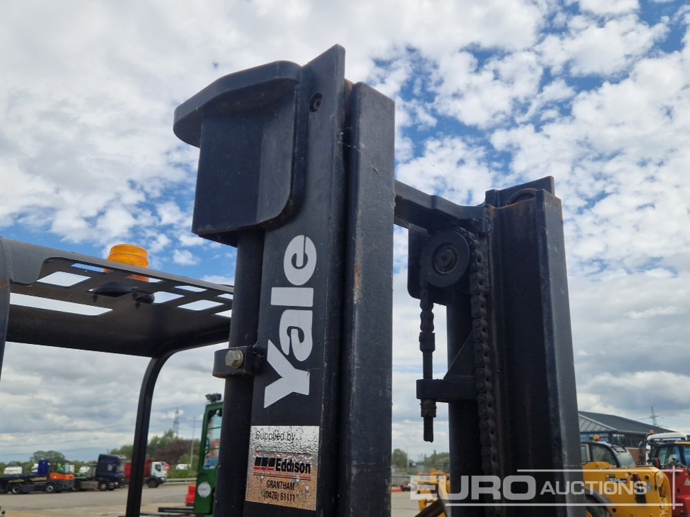 Elektrostapler Yale ERC12DAEV2160 Electric Forklift, 2 Stage Mast, Forks (No Drive): das Bild 21