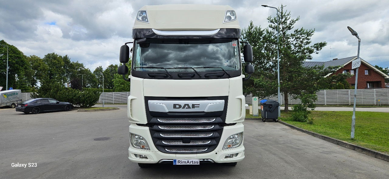 DAF XF 106.480 Superspace - Sattelzugmaschine: das Bild 5 DAF XF 106.480 Superspace - Sattelzugmaschine: das Bild 5