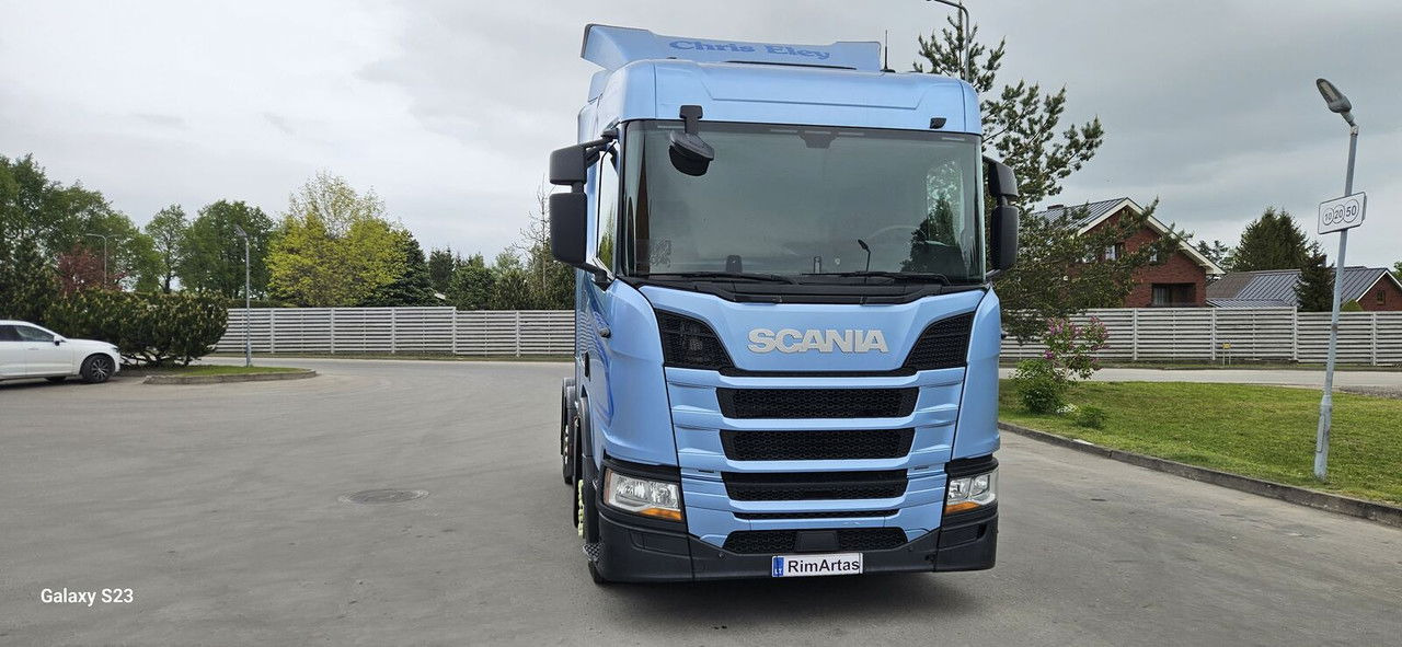 Scania 450 - Sattelzugmaschine: das Bild 5 Scania 450 - Sattelzugmaschine: das Bild 5