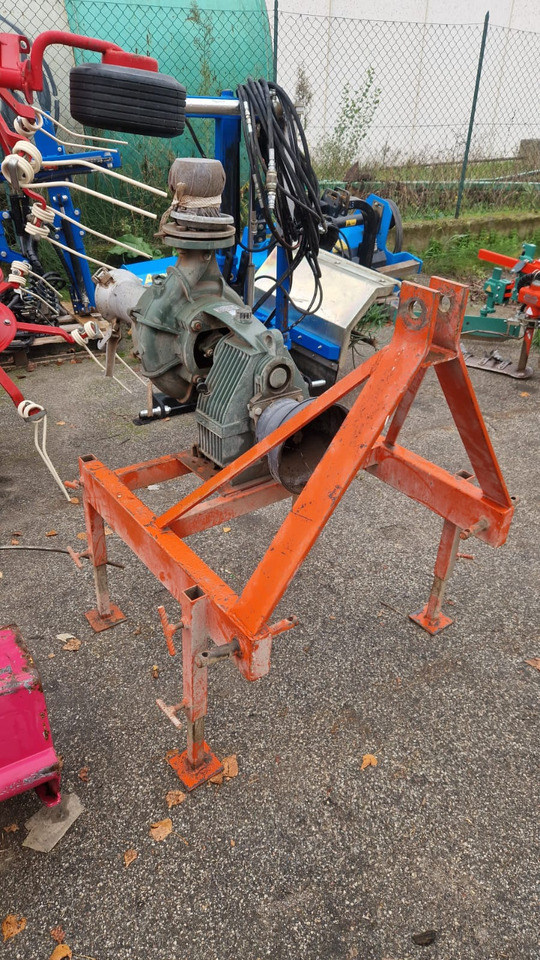 Pompa irrigazione usata Caprari Mec-D 3/65-3 - Beregnungstechnik: das Bild 1 Pompa irrigazione usata Caprari Mec-D 3/65-3 - Beregnungstechnik: das Bild 1