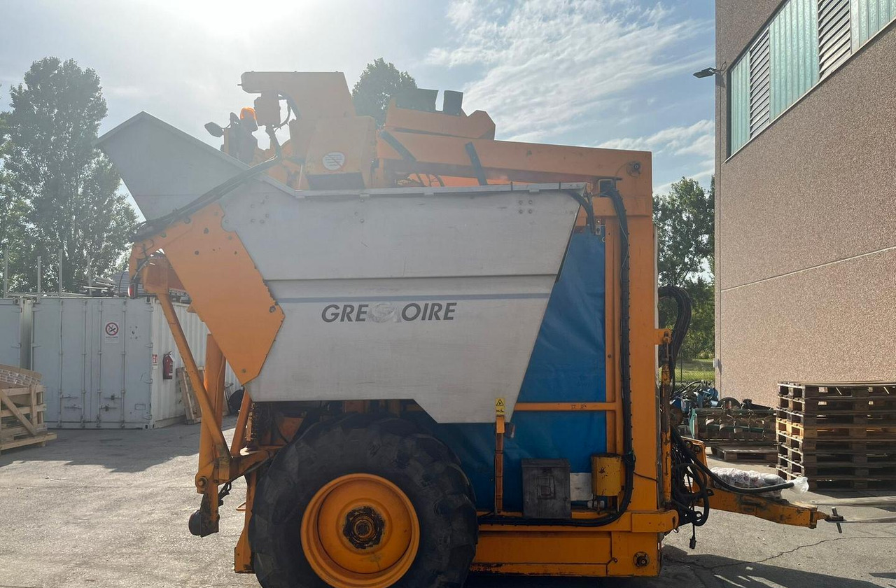 Vendemmiatrice usata Grégoire G60I - Traubenvollernter: das Bild 3 Vendemmiatrice usata Grégoire G60I - Traubenvollernter: das Bild 3
