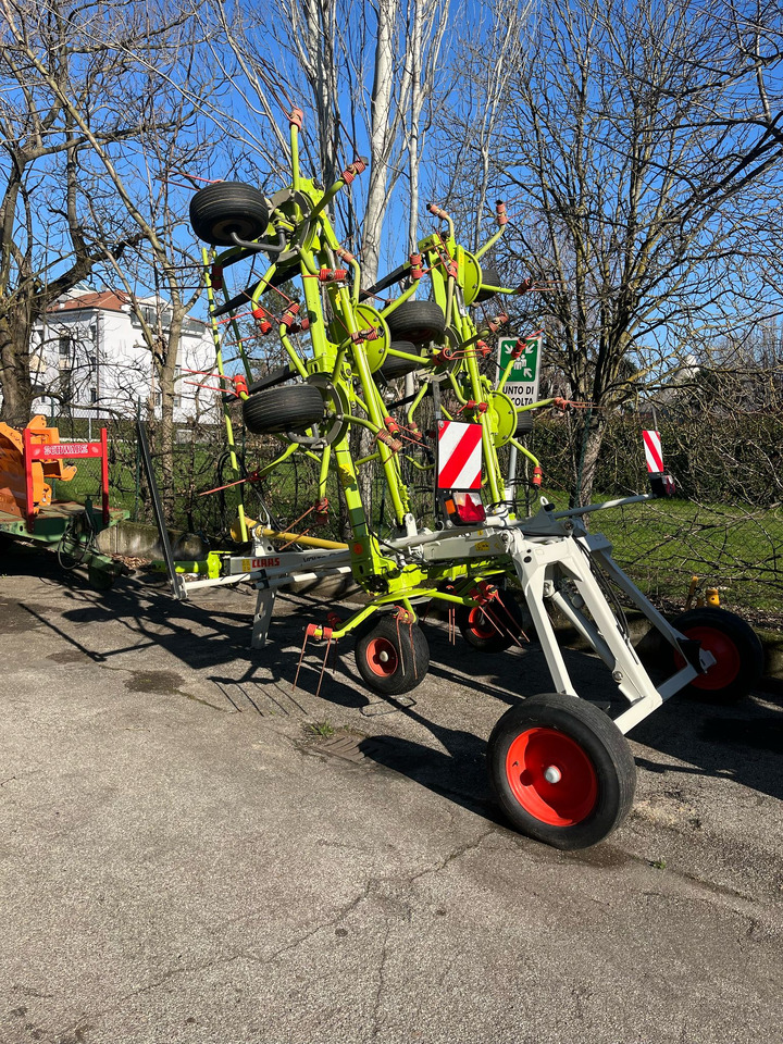 Voltafieno Claas Volto 900 - Heuwender/ Wenderechen: das Bild 2 Voltafieno Claas Volto 900 - Heuwender/ Wenderechen: das Bild 2