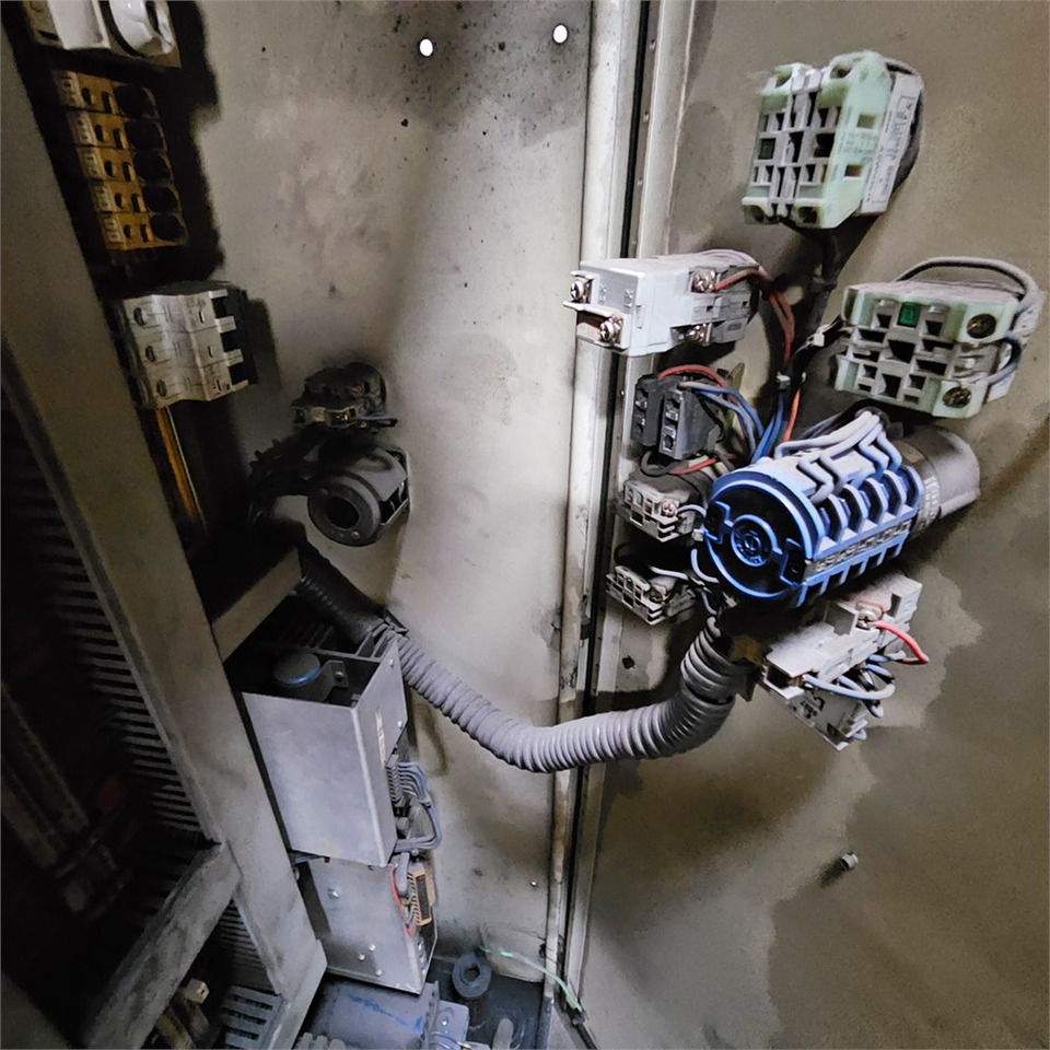 Werkzeugmaschine ABC DONEWELL 80 - 1000 C: das Bild 11