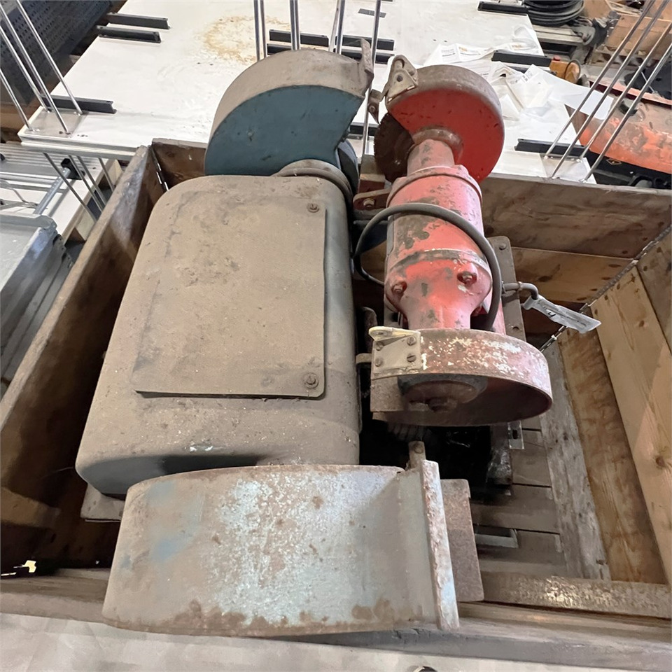 ABC Griding machine and generator / slibemaskine og generator - Werkzeugmaschine: das Bild 5 ABC Griding machine and generator / slibemaskine og generator - Werkzeugmaschine: das Bild 5