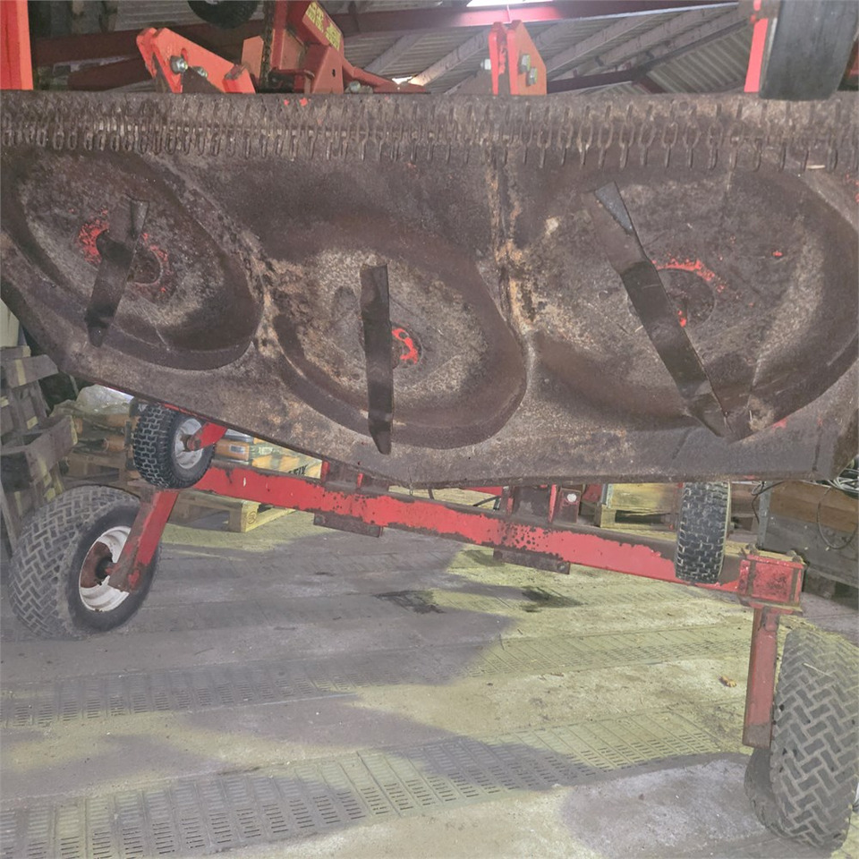 Rasenmäher ABC Rotomec: das Bild 8 Rasenmäher ABC Rotomec: das Bild 8