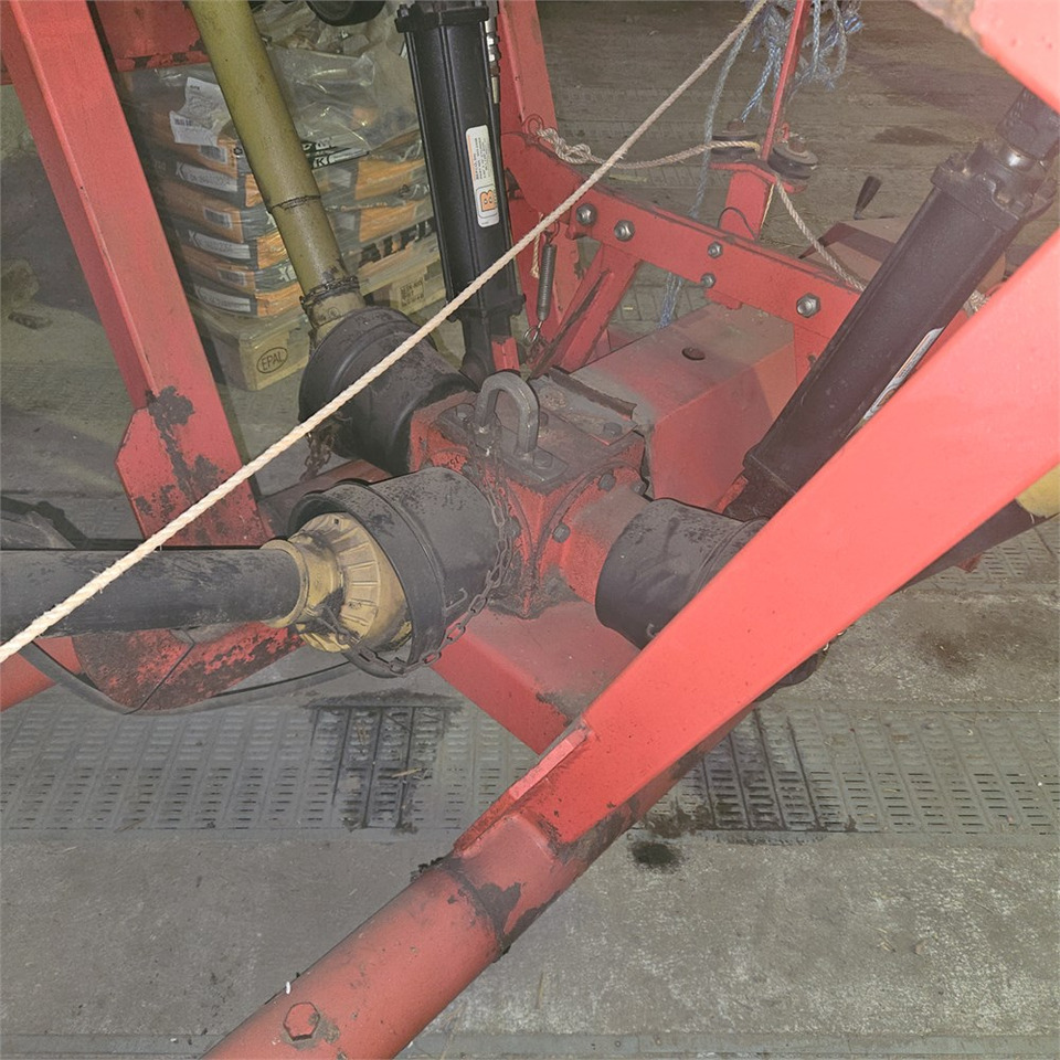 Rasenmäher ABC Rotomec: das Bild 12 Rasenmäher ABC Rotomec: das Bild 12