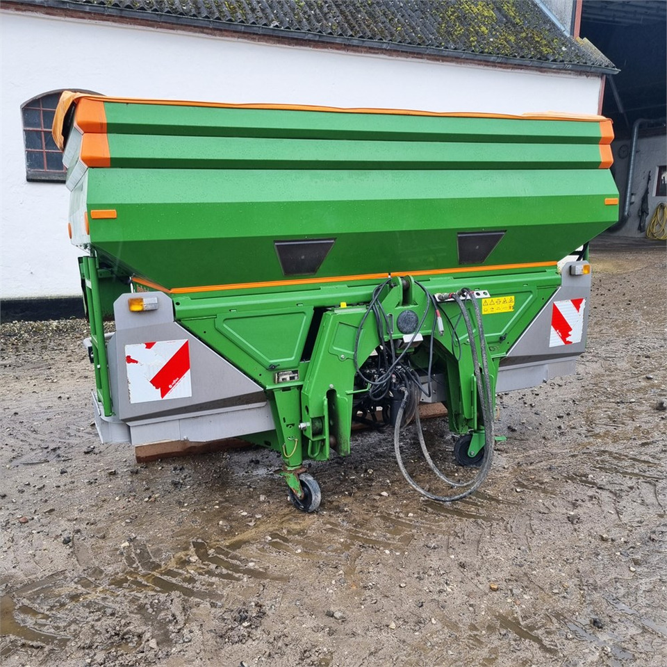 Amazone S 600 ZA-M 3000 ultra - Düngetechnik: das Bild 4 Amazone S 600 ZA-M 3000 ultra - Düngetechnik: das Bild 4