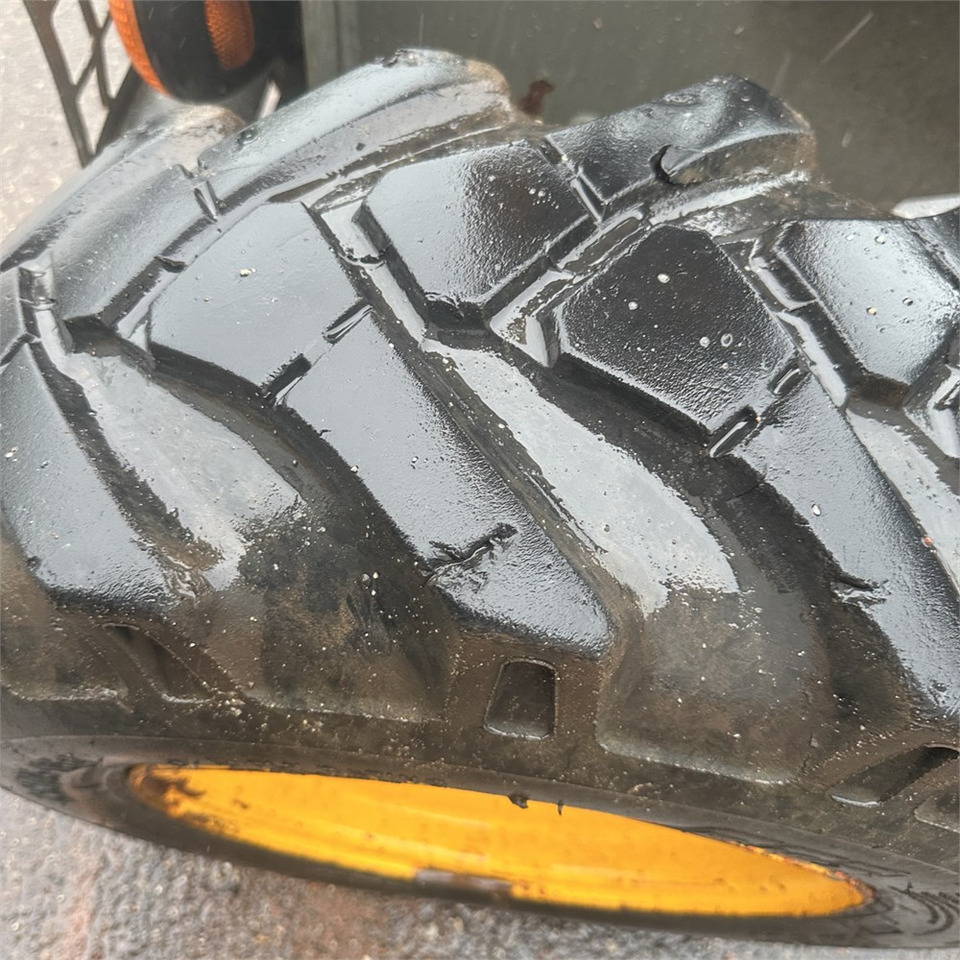 Leasing für Ausa D250 AHGA Ausa D250 AHGA: das Bild 32