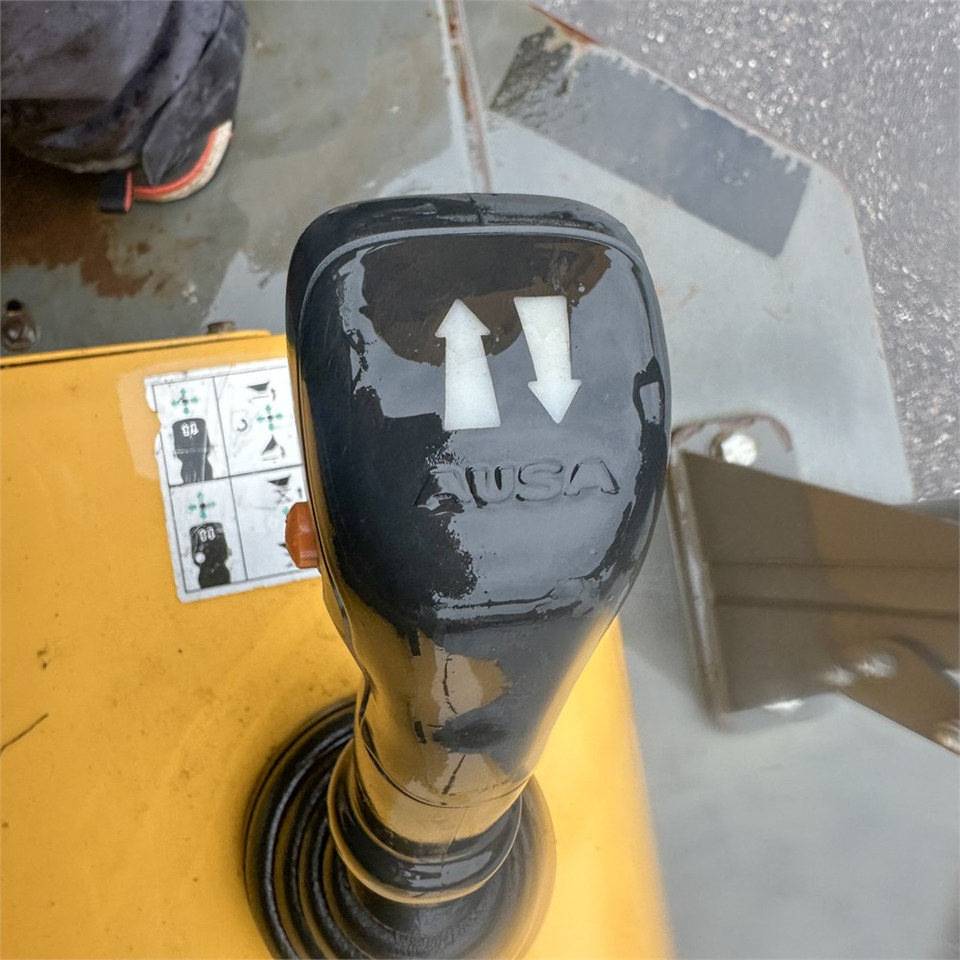 Leasing für Ausa D250 AHGA Ausa D250 AHGA: das Bild 16