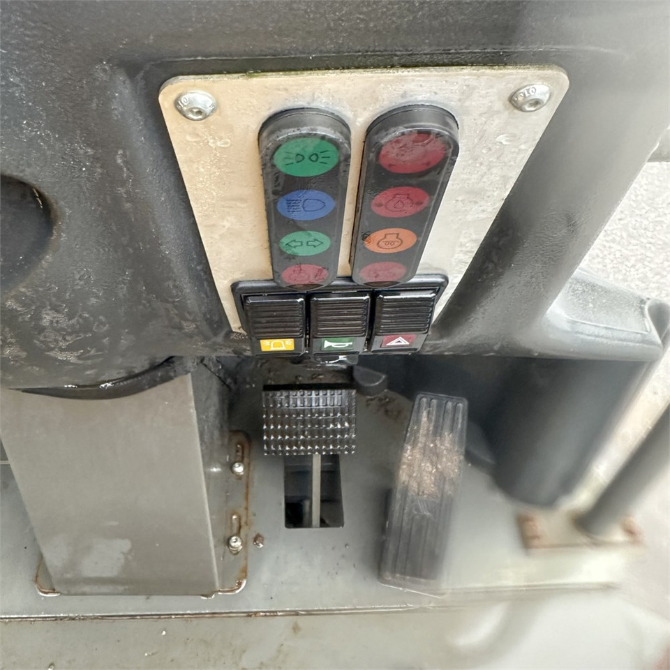 Leasing für Ausa D250 AHGA Ausa D250 AHGA: das Bild 20