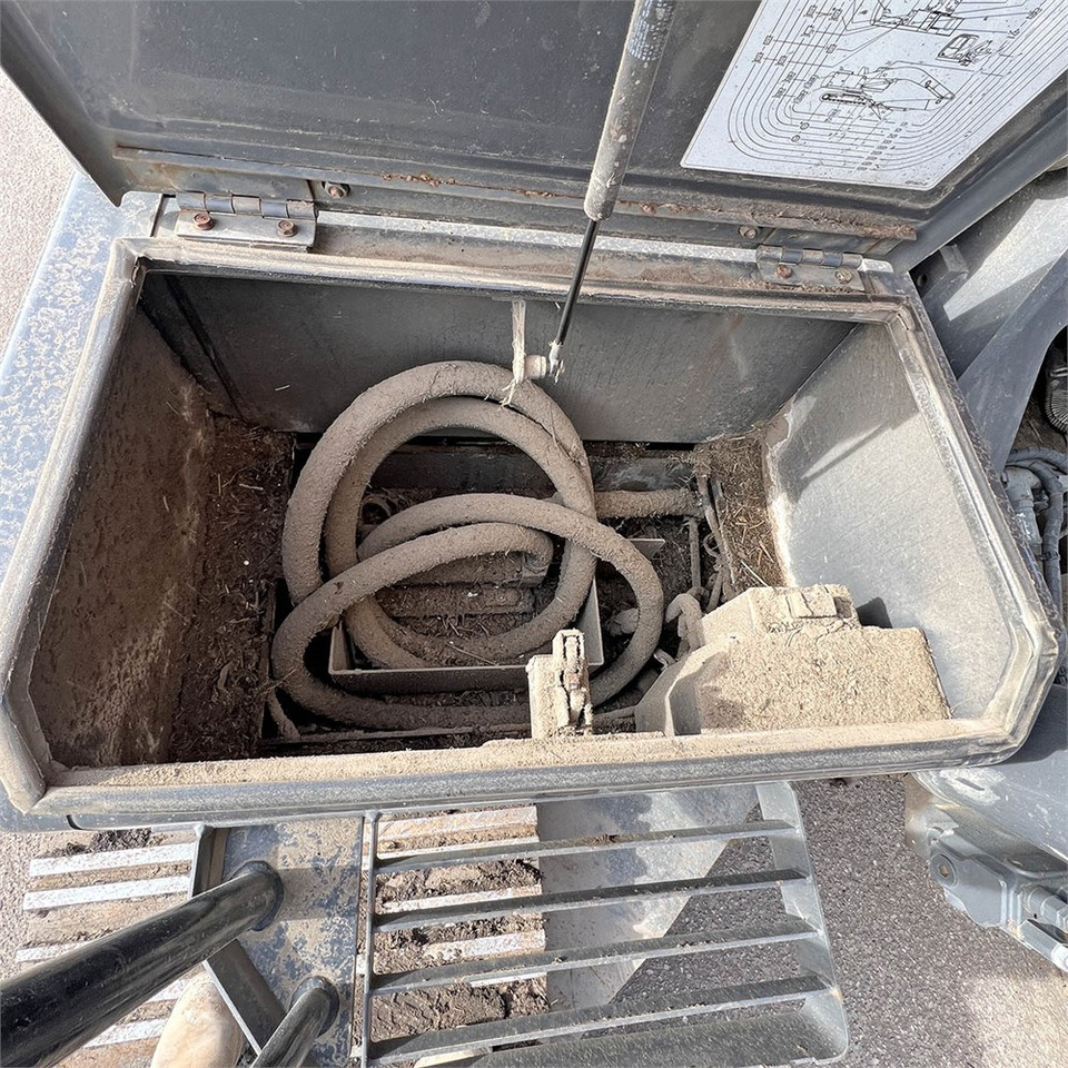Umschlagbagger Case CX290 D: das Bild 43