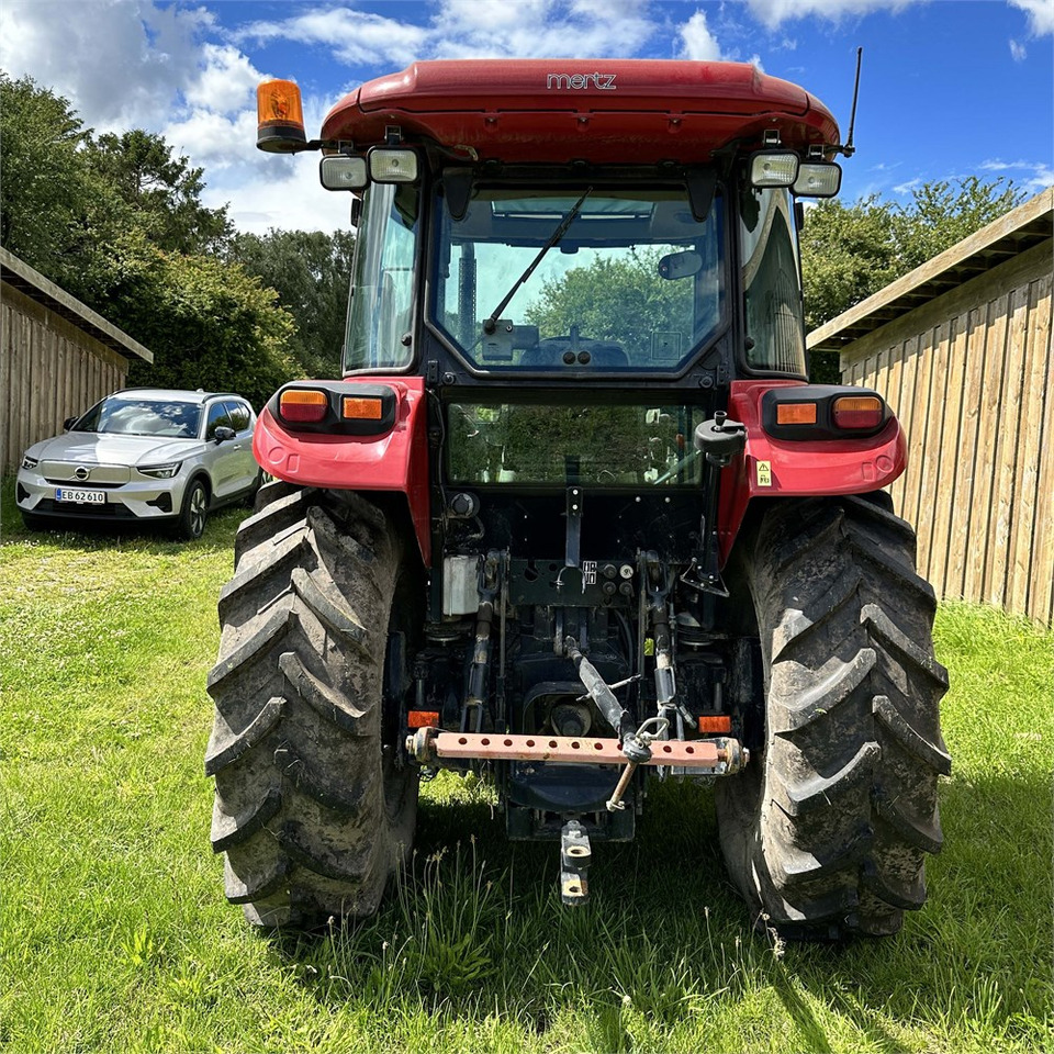 Traktor Case IH Farmall 65 A: das Bild 6