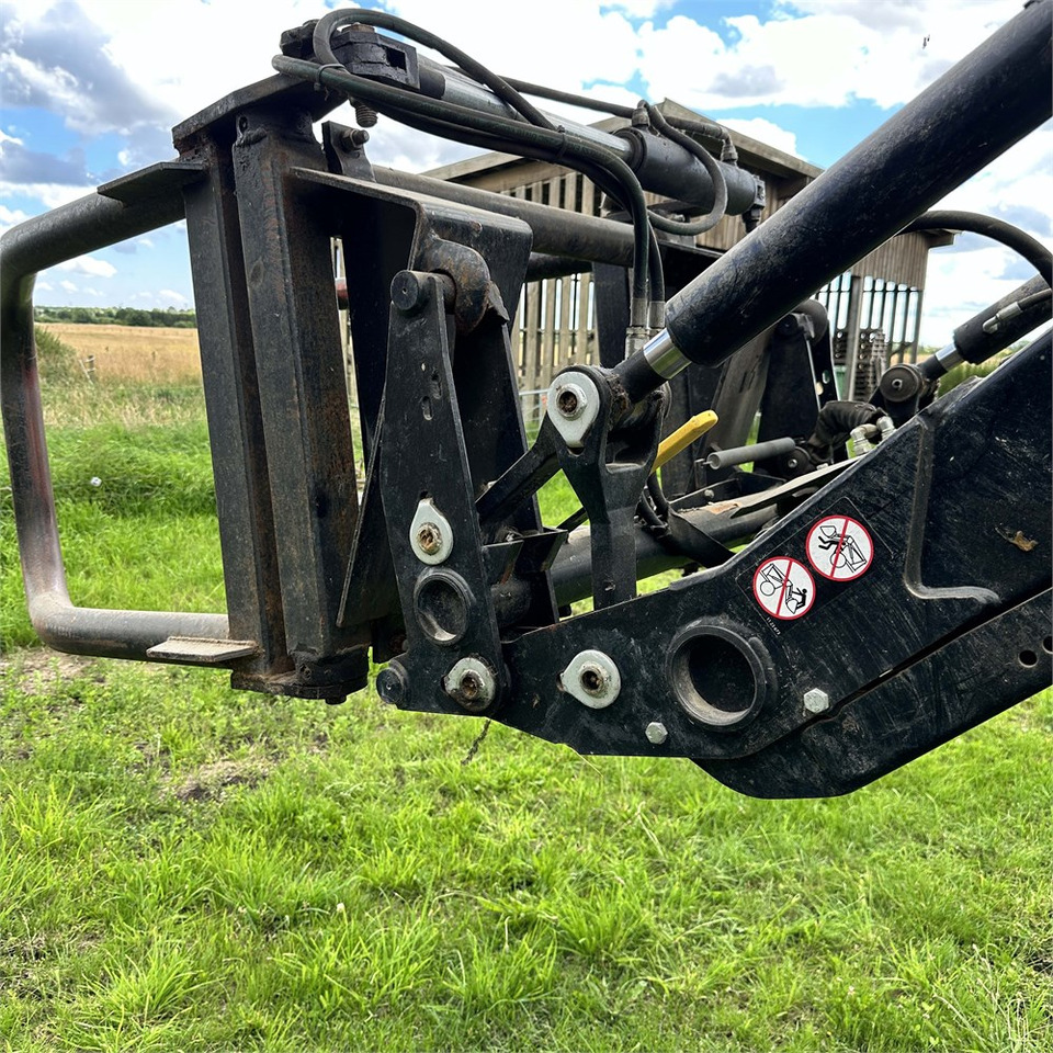 Traktor Case IH Farmall 65 A: das Bild 14