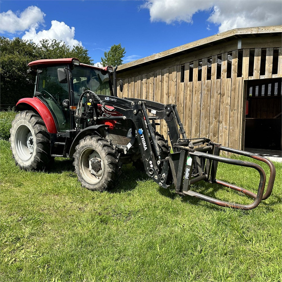 Traktor Case IH Farmall 65 A: das Bild 9