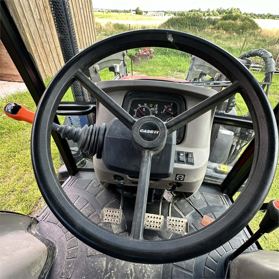 Traktor Case IH Farmall 65 A: das Bild 23